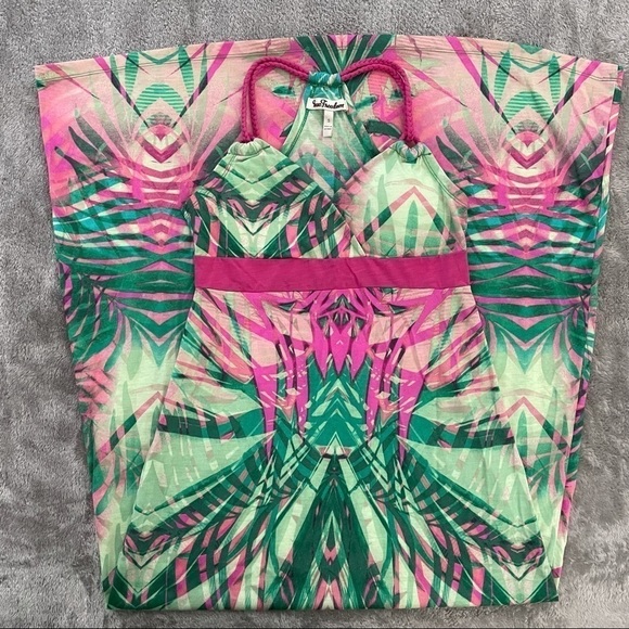 True Freedom Geometric Multi-Color Palm Maxi Dress - Picture 2 of 9